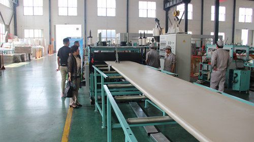 二氧化碳挤塑板设备保证无氟生产